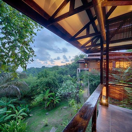 Tiki Villas Rainforest Lodge & Spa 우비타 외부 사진